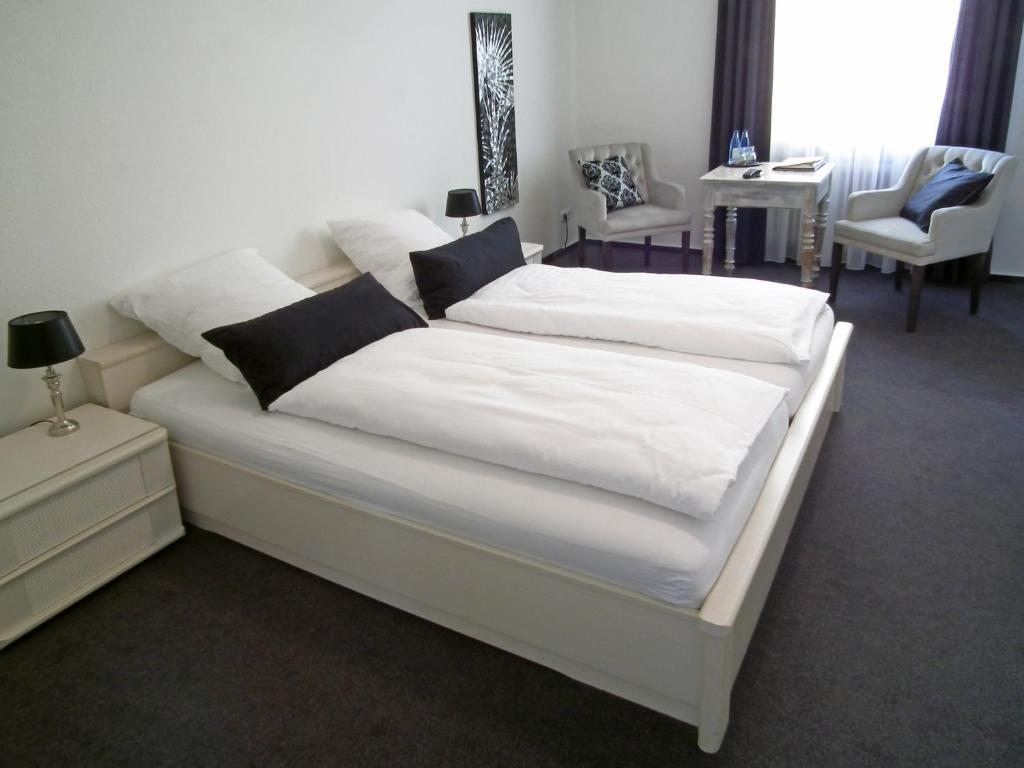 Hotel Stadt Coblenz Fachbach Chambre photo