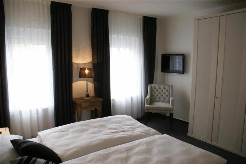 Hotel Stadt Coblenz Fachbach Chambre photo